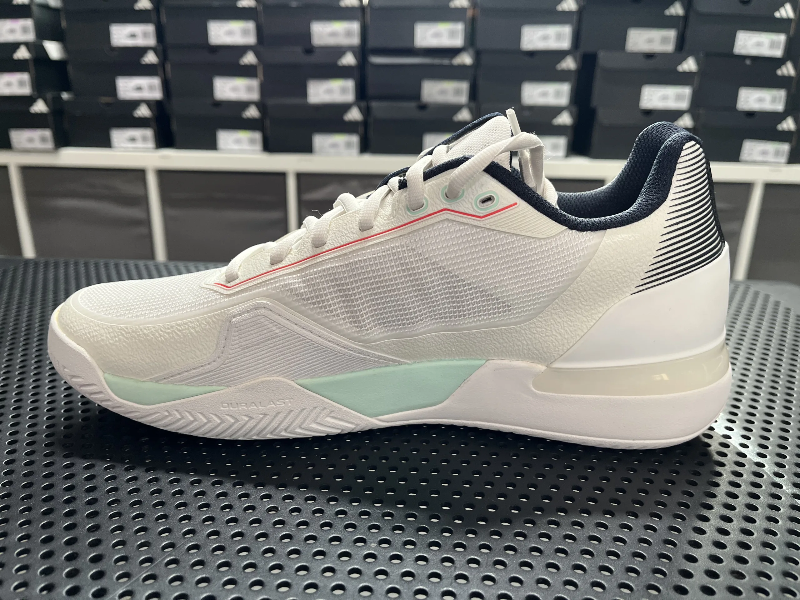 Wilson Men's Rush Tour 5 inner view