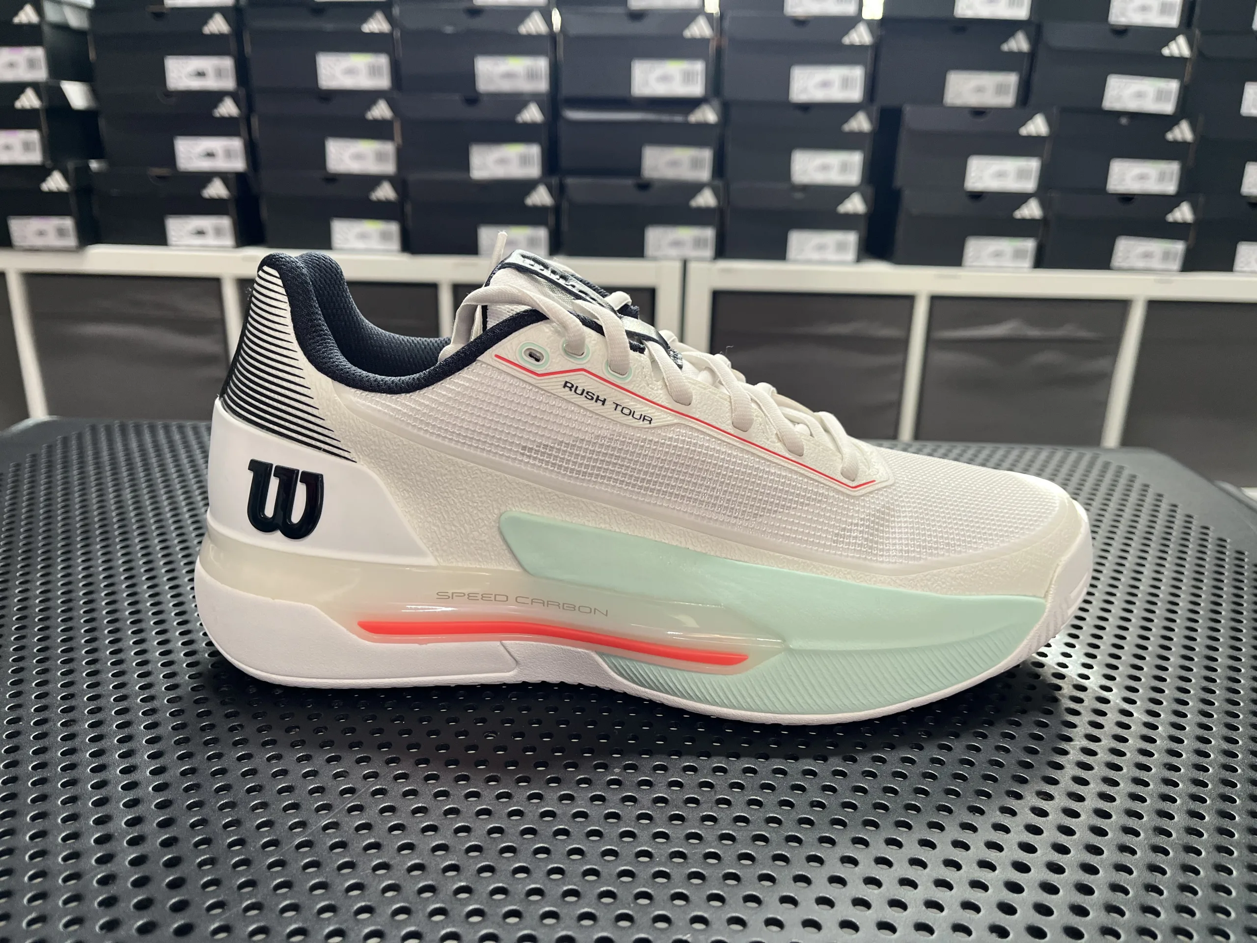 Wilson Men's Rush Tour 5 outer view