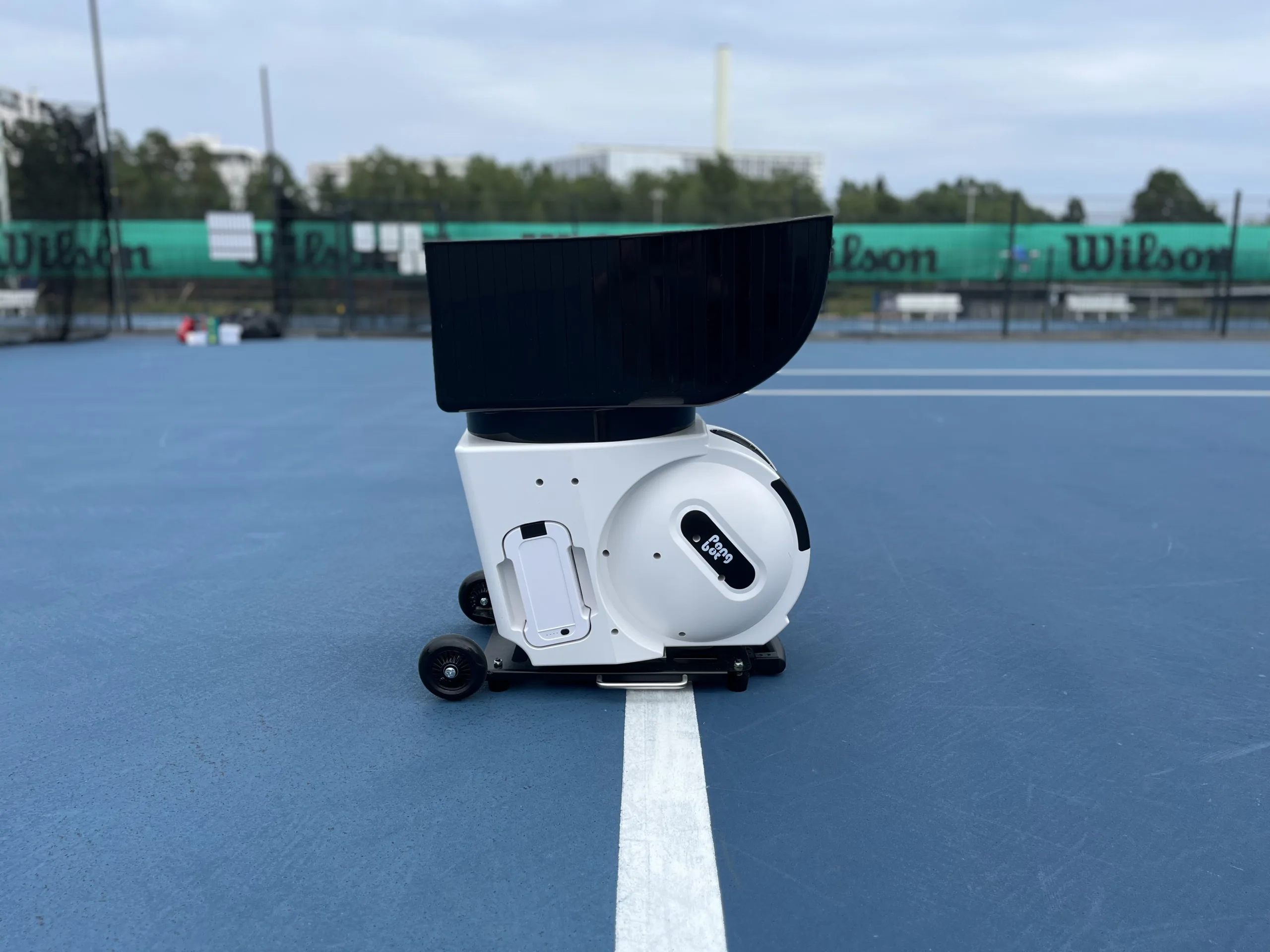 Pongbot Pace S Pro right side view new